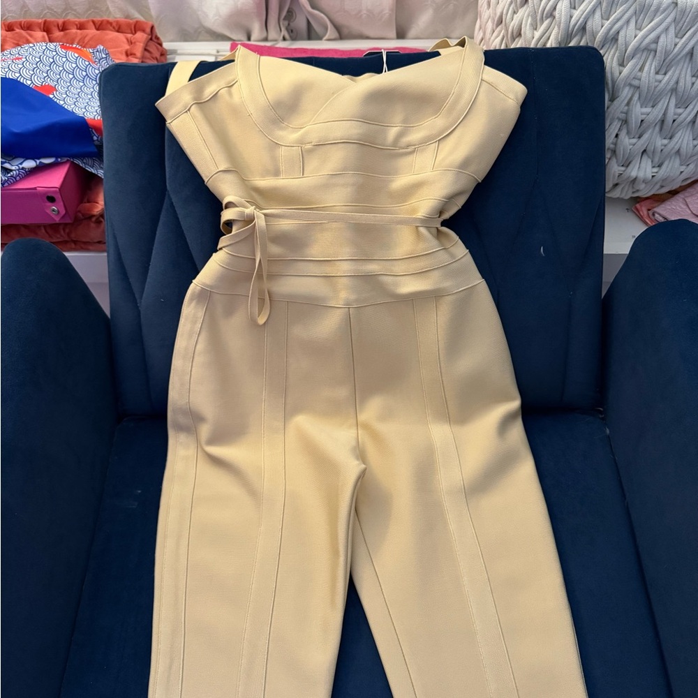 Chic Beige Skinny Jumpsuit